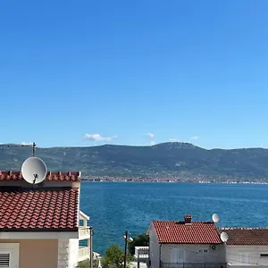 be-at-peace.hotels-in-trogir.com/