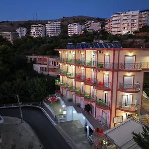 Unico Apartament