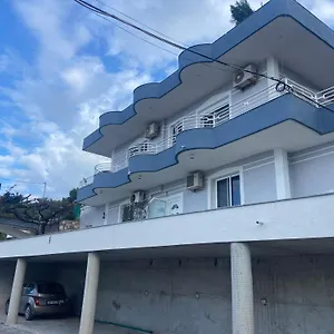 Floban & Mirdar Koshi Apartament