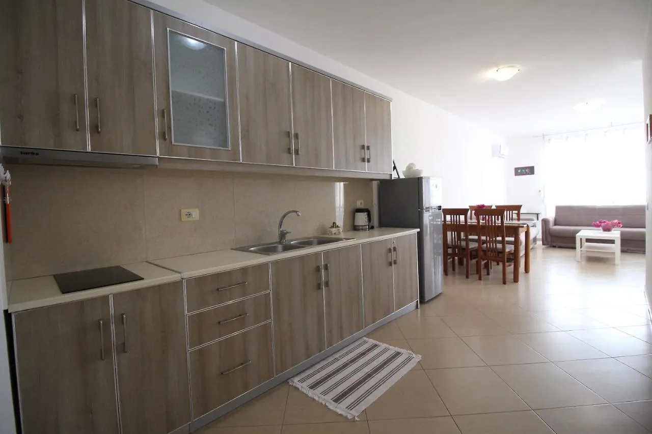 The Bay Apartments Sarandë